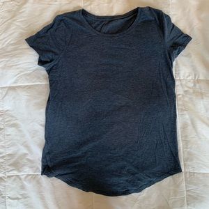 Lululemon Love Crew Short Sleeve Shirt in Blue size 4